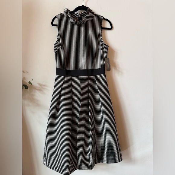 eva mendes for New York & Company Dresses & Skirts - Eva mendes Striped Black White Classic Vintage Sleeveless A-line Dress 10 NWT